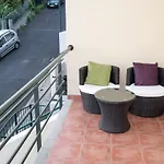 Zizis Place