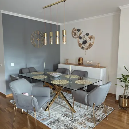 Zizis Place بيت للعطل