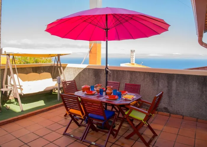 Zizis Place Holiday home *