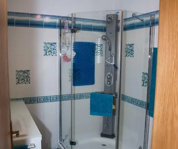 Zizis Place Santa Cruz (Madeira)